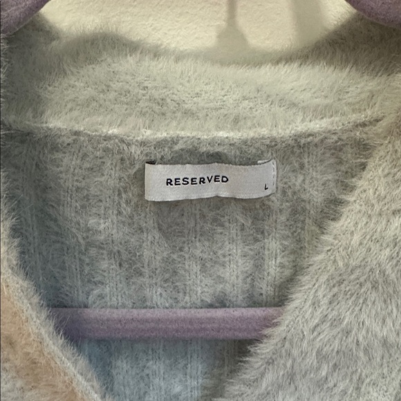 Reserved Cropped Cardigan - Picture 2 of 3